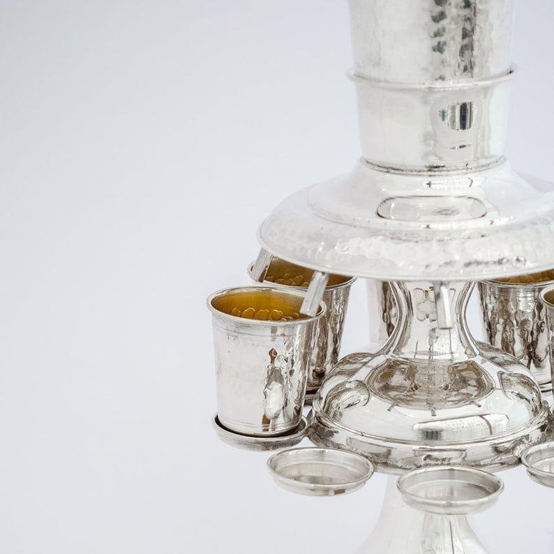 8 Liqueurs Wine Fountain Hammered